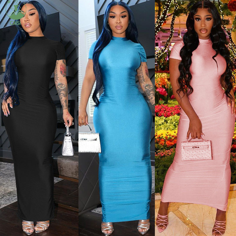 Robe longue moulante à manches coute